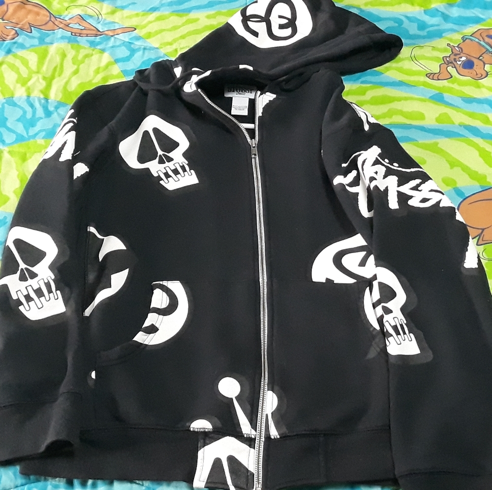 VTG Stussy Chanel # 5 Skull Spellout Large Hoodie
